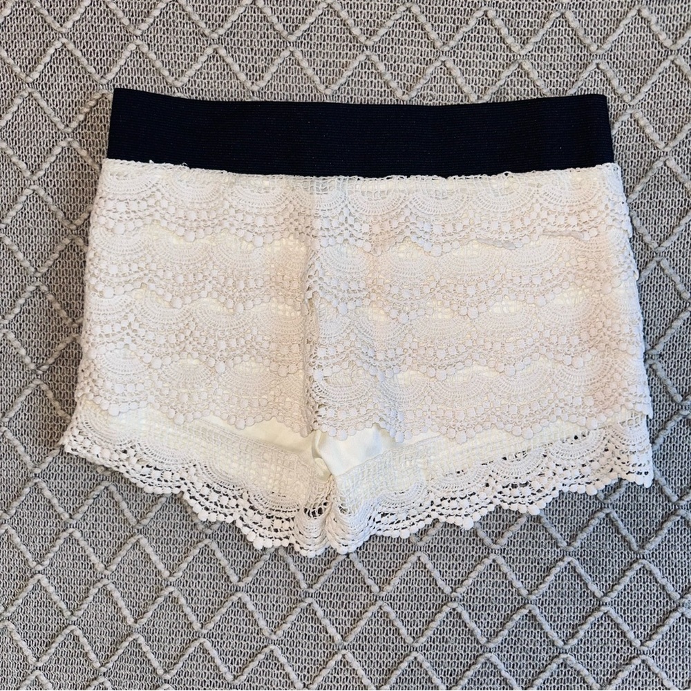 Bundle of 3 Women’s Large L Shorts & Swim Coverup Pants - Picture 6 of 9